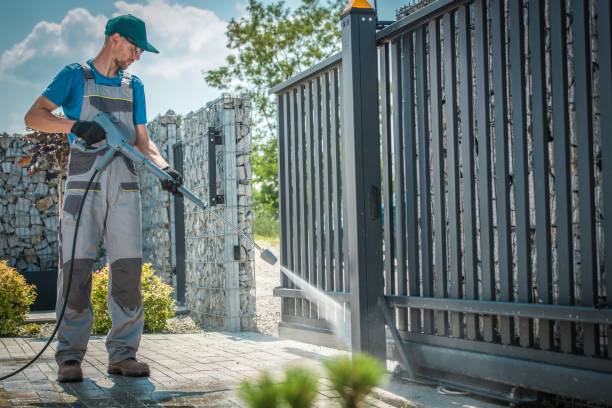 Best Fence Cleaning and Maintenance in Russell, PA